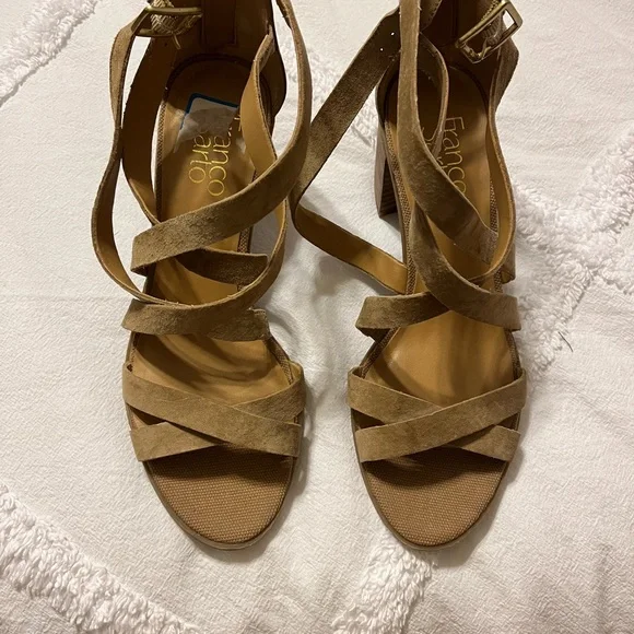 Franco Sarto women’s heels - Picture 1 of 3